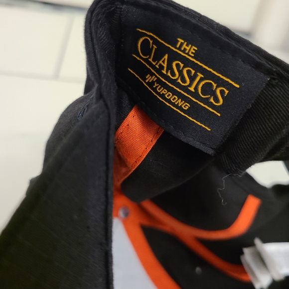 DC Shoes Adjustable Hat - Picture 7 of 11